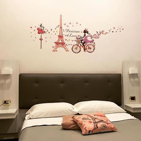 Ania Hotels Неаполь Экстерьер фото