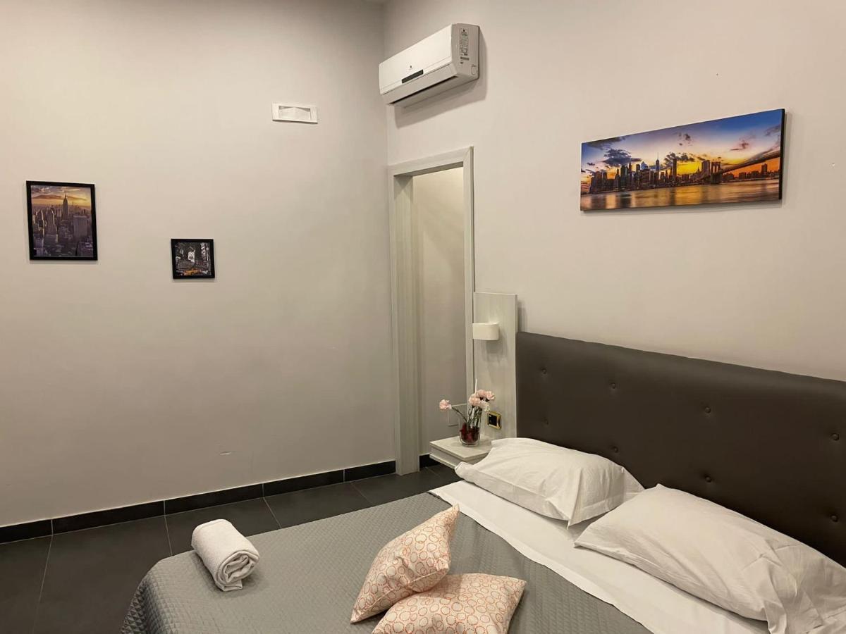 Ania Hotels Неаполь Экстерьер фото
