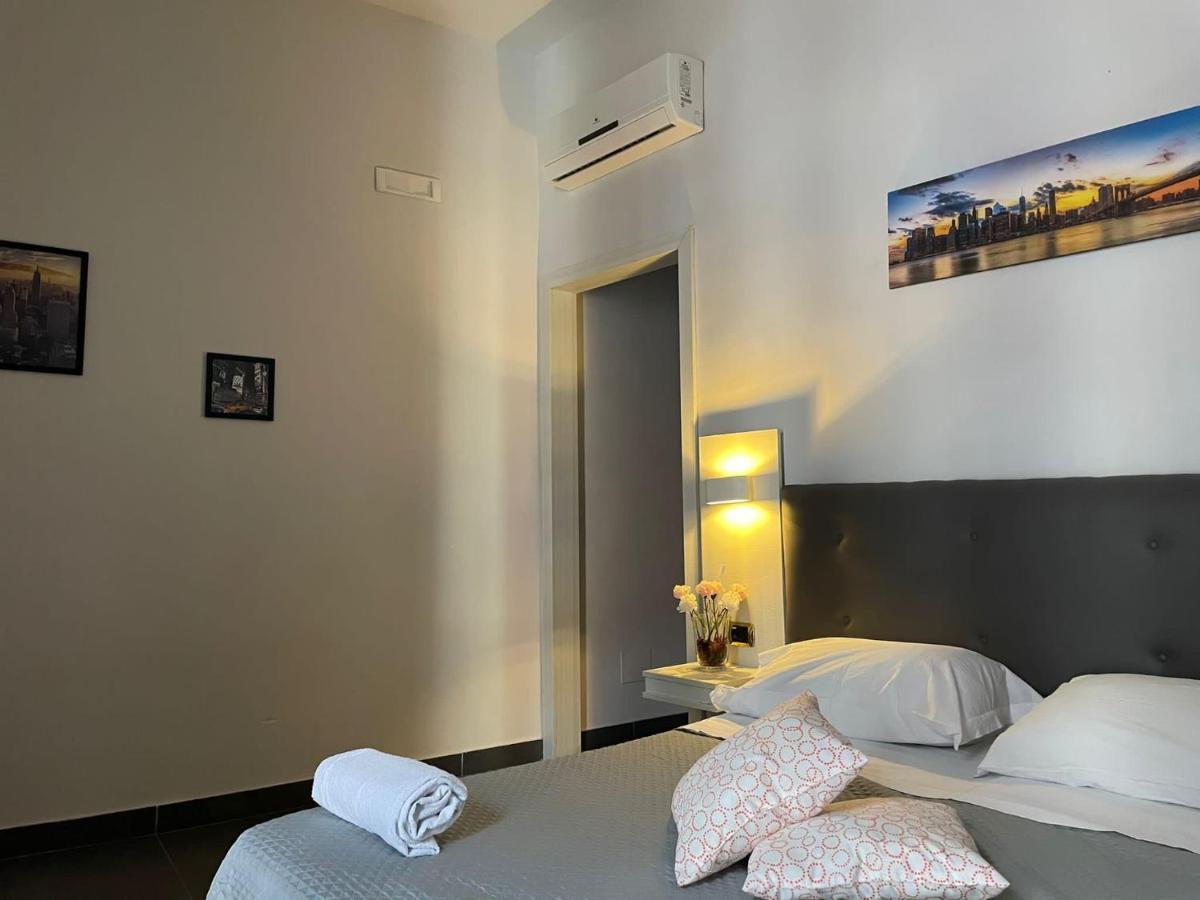 Ania Hotels Неаполь Экстерьер фото