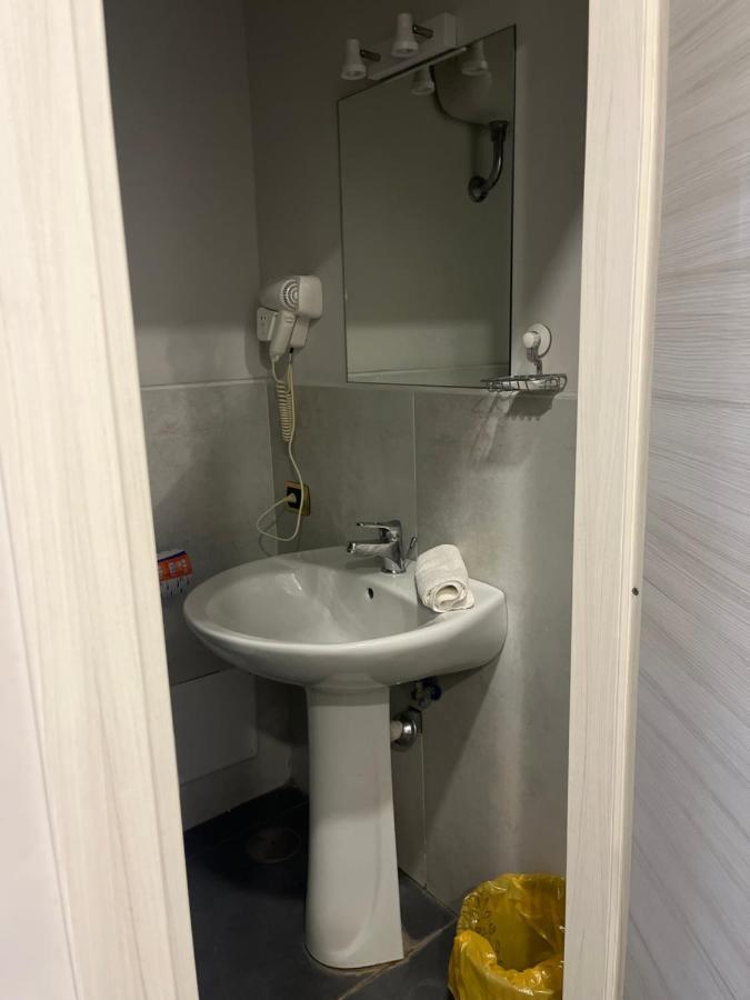 Ania Hotels Неаполь Экстерьер фото
