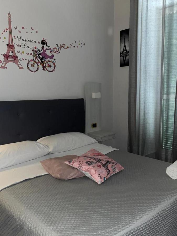 Ania Hotels Неаполь Экстерьер фото